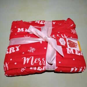 Holiday Time Red Merry Print Pajama Set